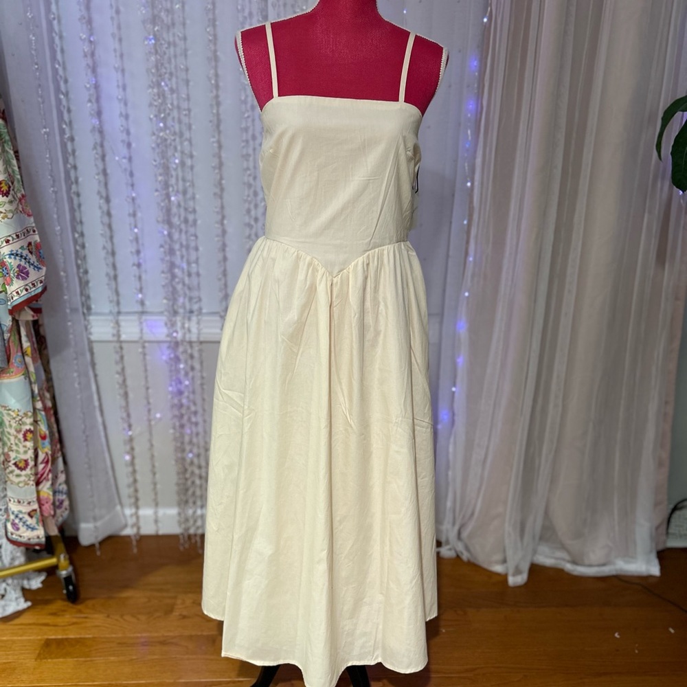 Cream Spring Dress - Picture 1 of 9